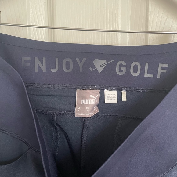 Women’s golf pants. Puma. Size large. Navy - Picture 3 of 4